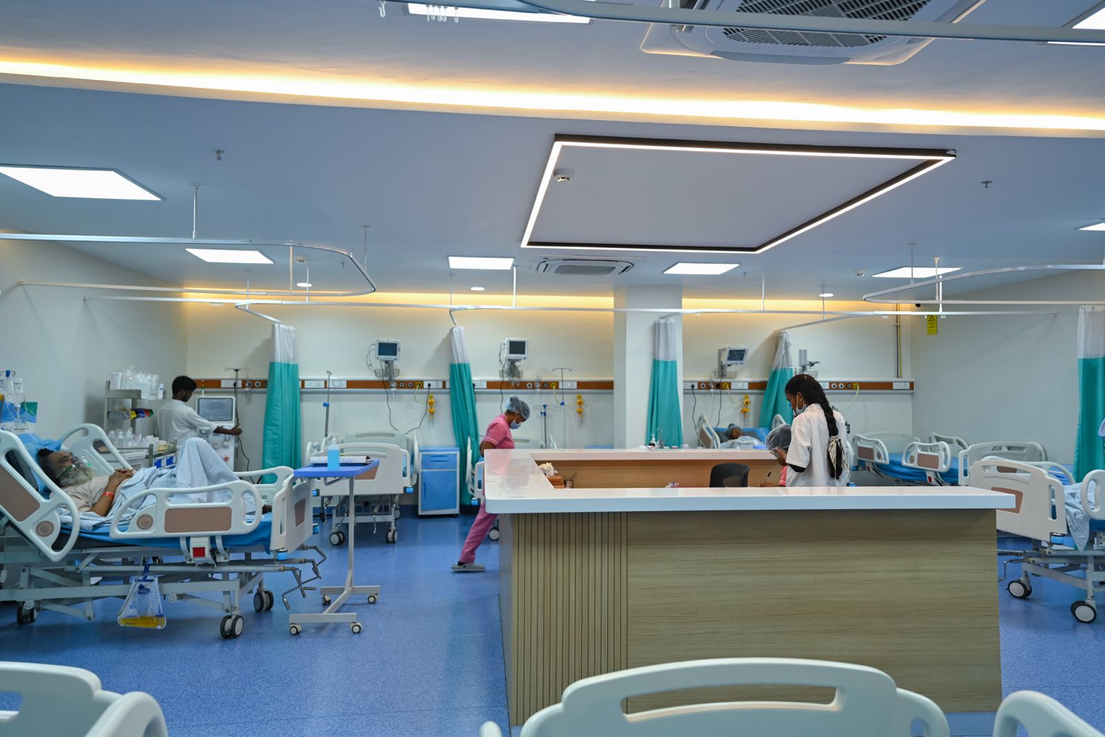 Critical care ward at AJUDA Hospitals
